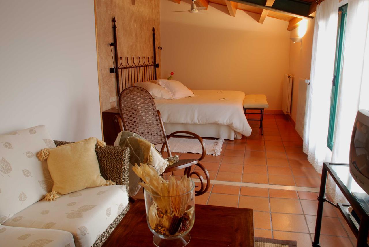 Hospederia El Arco Hotell Villavieja del Lozoya Eksteriør bilde
