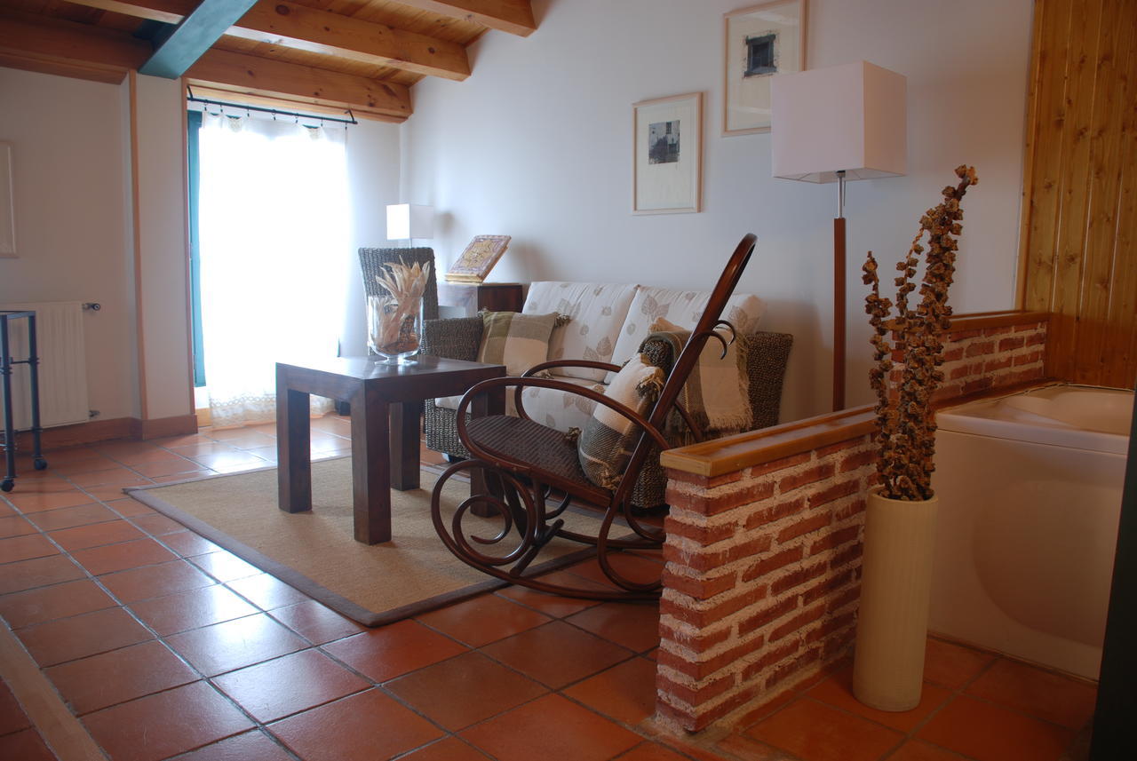 Hospederia El Arco Hotell Villavieja del Lozoya Eksteriør bilde